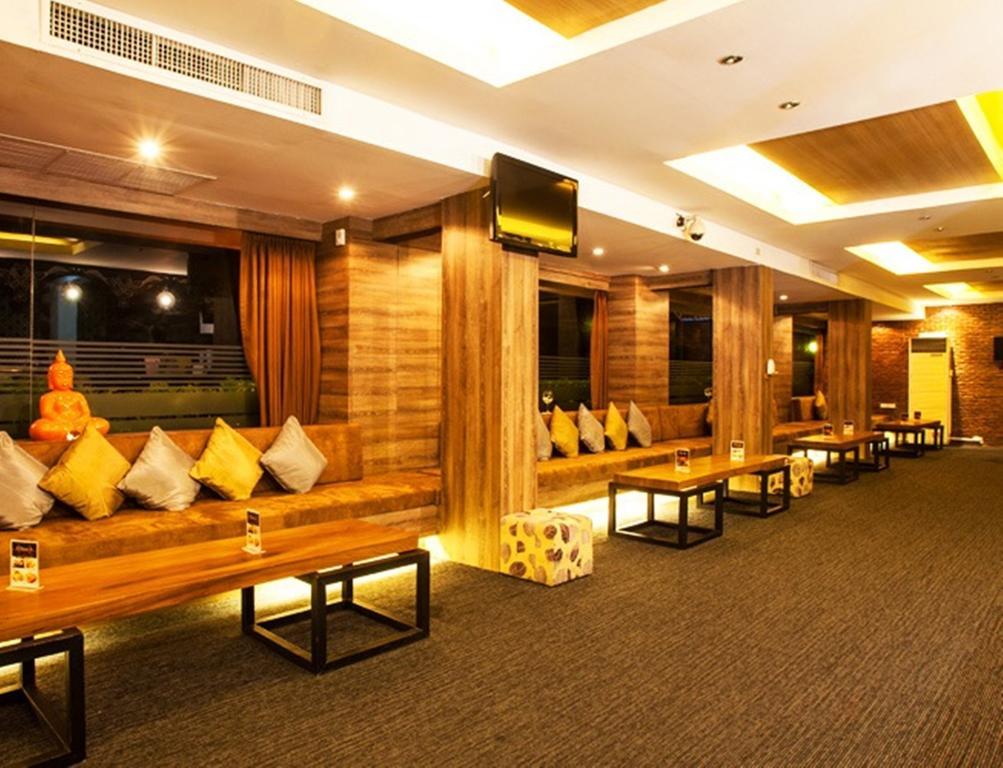 Q Hotel Bangkok Dış mekan fotoğraf