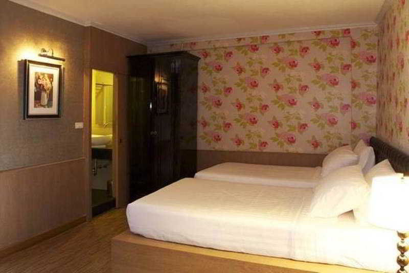 Q Hotel Bangkok Dış mekan fotoğraf